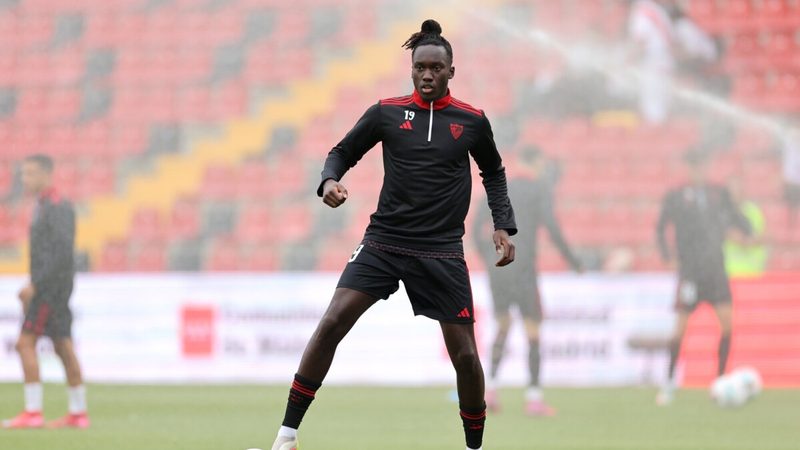 Werder Bremen prüft Transfer von Batista Mendy aus der Türkei