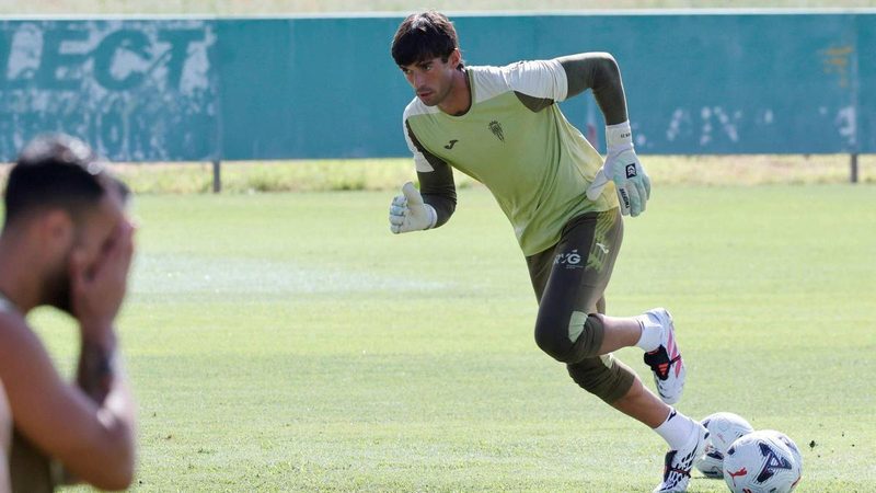 Córdoba CF y Girona FC se preparan para un emocionante duelo en El Arcángel