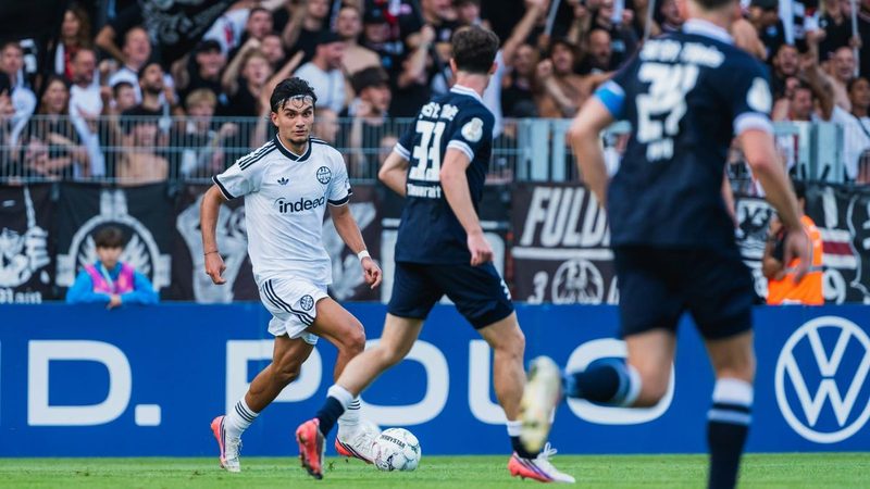Can Uzun glänzt beim DFB-Pokal: Eintracht Frankfurt feiert historischen Sieg