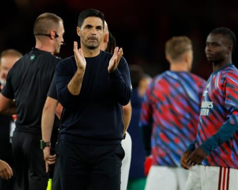 Arteta Hails Arsenal Stars After Strong Start Amid Transfer Speculation