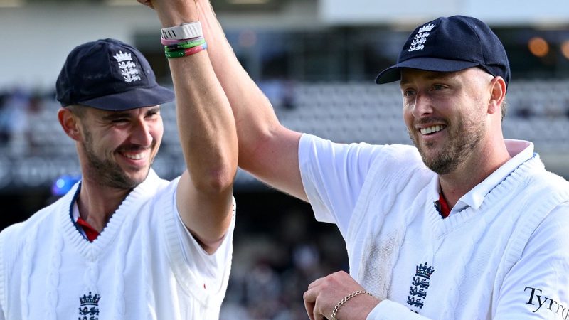 England Dominates Pakistan: Player Ratings from a Stunning Test Victory at Headingley