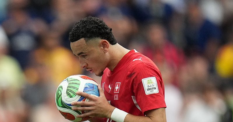 Los vínculos entre Sevilla FC y Olympiacos que podrían facilitar la salida de Rubén Vargas