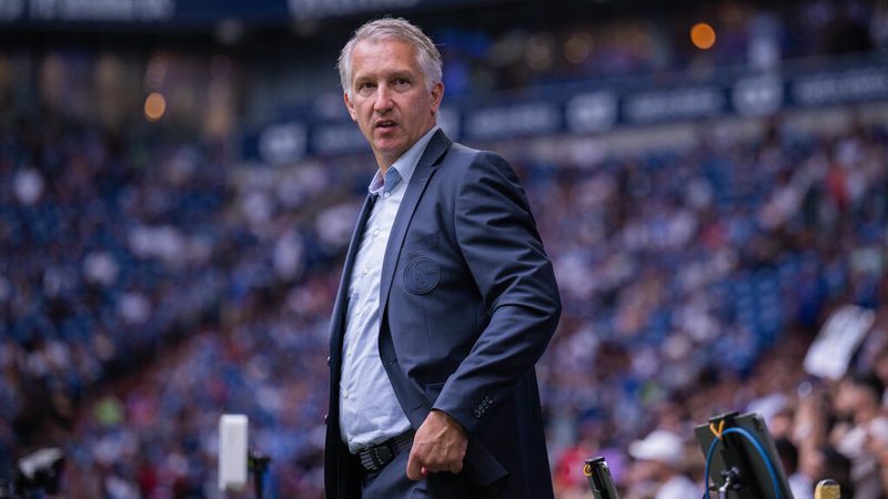 FC Schalke 04 steht vor Herausforderungen bei der Transfer-Strategie