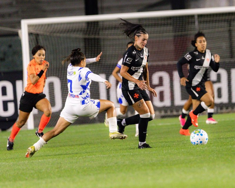 Vasco retorna à elite do futebol feminino após vitória sobre o Taubaté