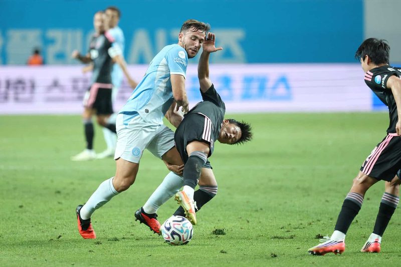 Teuerster Sommer-Transfer: Newcastle sichert sich Nico González von Manchester City