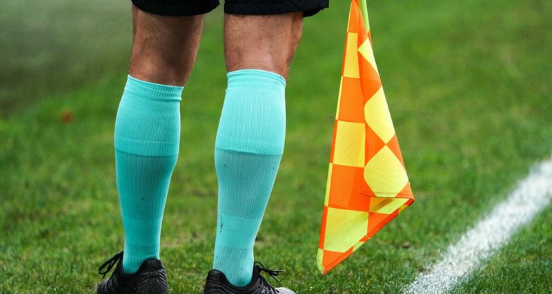 Le match de Coupe de France interrompu par un spectateur agresseur, un individu interpellé