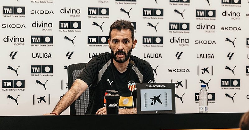 Corberán anticipa un duelo exigente contra el Real Betis en Mestalla