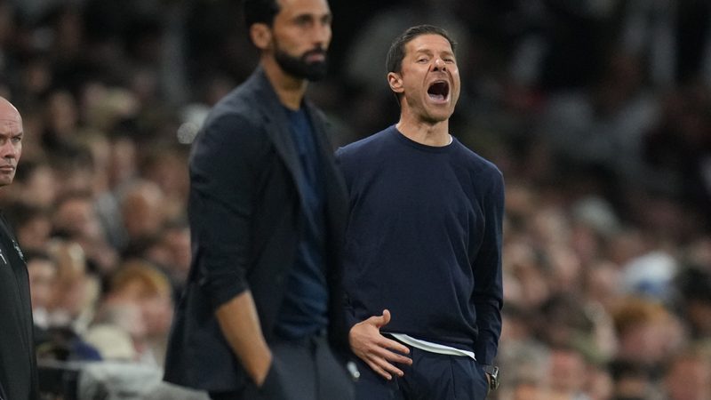 Xabi Alonso se estrena con victoria ante Arbeloa en un emocionante duelo londinense
