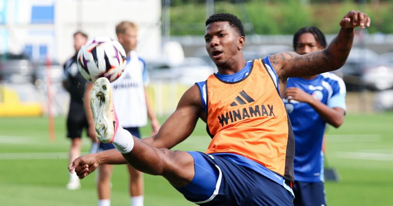 Le Racing Club de Strasbourg : Entre dégraissage et recrues, l'attente s'intensifie au mercato