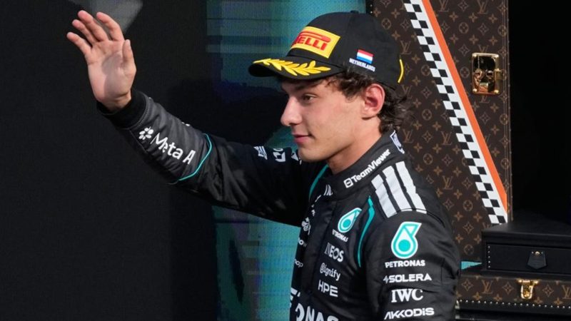Mercedes enfrenta desafíos económicos mientras Antonelli lidera la Fórmula 1