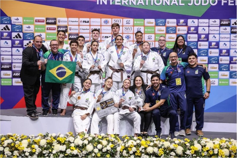 Giovanna Imhof brilha e garante prata no Mundial de Judô Cadete por equipes mistas