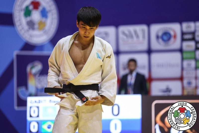 Il Kazakistan trionfa nello spareggio e conquista il titolo a squadre ai Mondiali di Judo