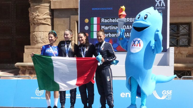 Italia inarrestabile ai Giochi del Mediterraneo: medaglie da record in nuoto e ciclismo
