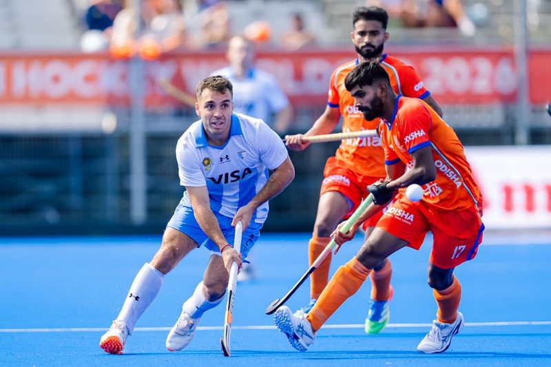 Los Leones superan a India y se acercan a las semifinales del Mundial de hockey 2026