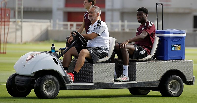 El Sevilla FC enfrenta decisiones clave sobre Agoumé en el cierre del mercado
