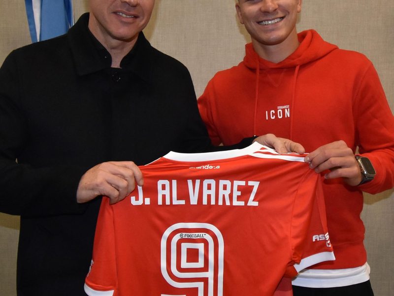 Jorge Brito apoya a Julián Álvarez en su tensa situación con el Atlético de Madrid