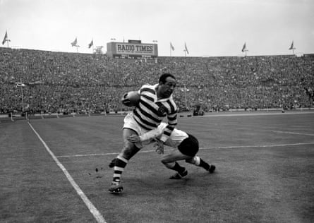 Wigan Warriors Legend Sir Billy Boston Passes Away at 92, Leaving a Lasting Legacy