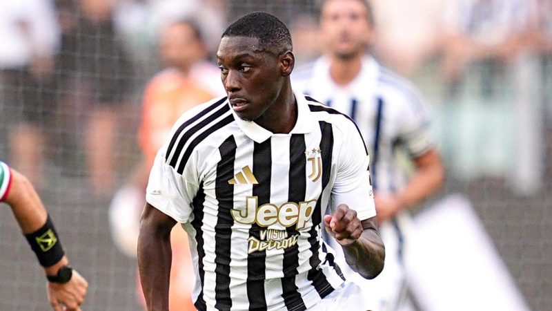 Amoruso analizza Kolo Muani: "Serve personalità e un attaccante fisico per la Juve"