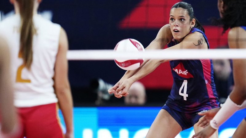Les Françaises brillent et se qualifient pour les huitièmes de finale de l'Euro de volley