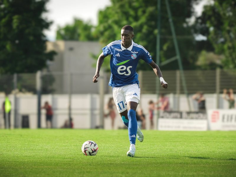 Pape Diong sur le point de quitter le Racing Club de Strasbourg pour le KVC Westerlo
