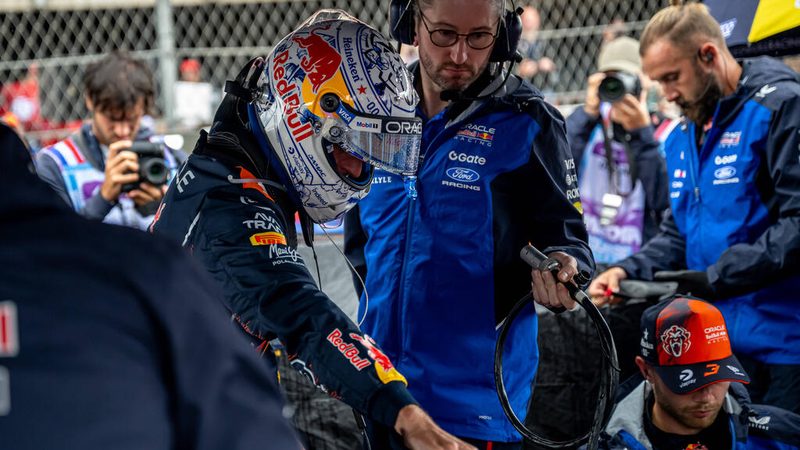 Verstappen sichert sich Ausstiegsklausel im neuen Red Bull Vertrag bis 2030