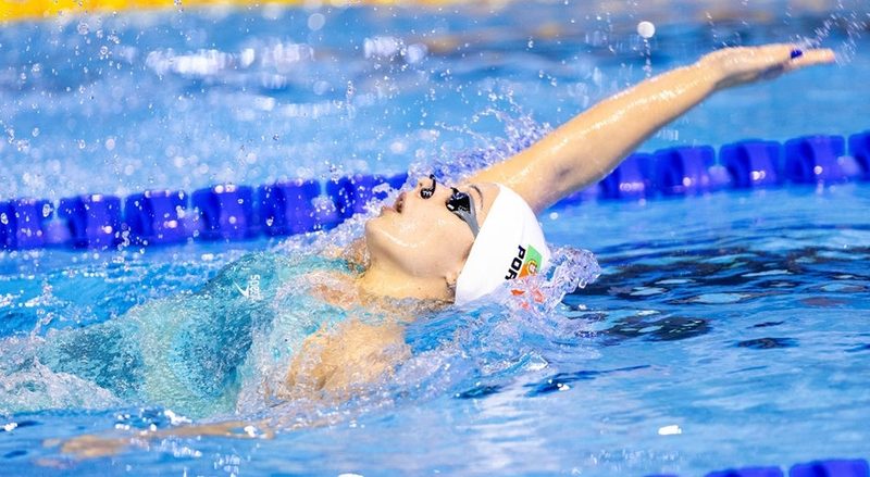 Camila Rebelo conquista ouro e revalida título nos 100 metros costas em Taranto 2026