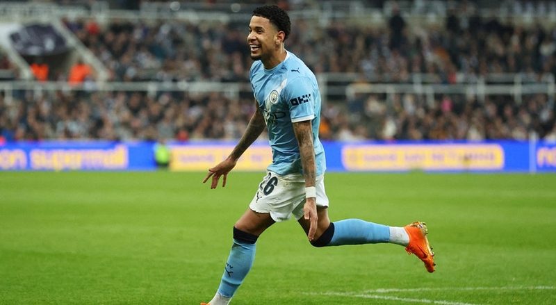 Savinho é o novo reforço do Tottenham e destaca-se como contratação milionária