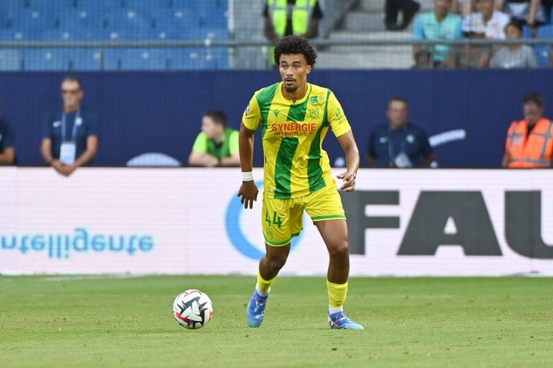 Le RC Lens et d'autres clubs européens s'intéressent à Nathan Zézé