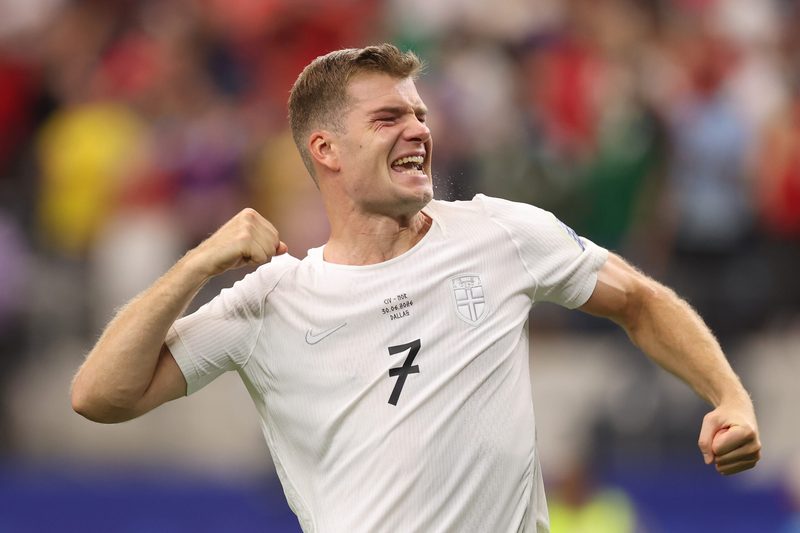 La Juventus punta su Sorloth: Nico González potrebbe essere la chiave per il trasferimento