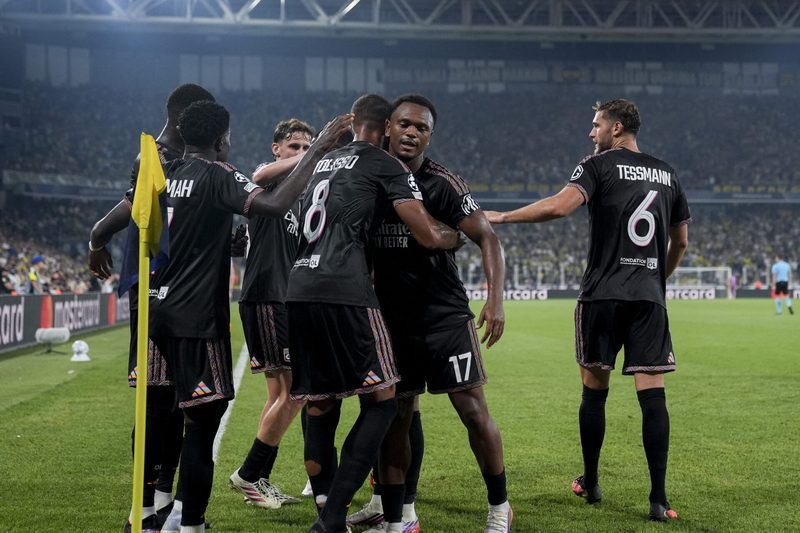 Loïs Openda : "Je me suis senti à la maison à l'OL" avant le match décisif