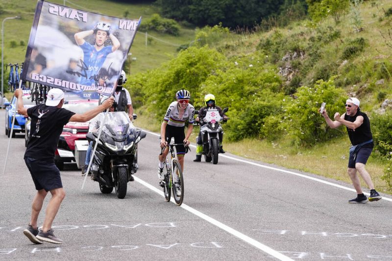 La frazione regina del Tour de l’Avenir 2026: Finn affronta il Col d’Iseran