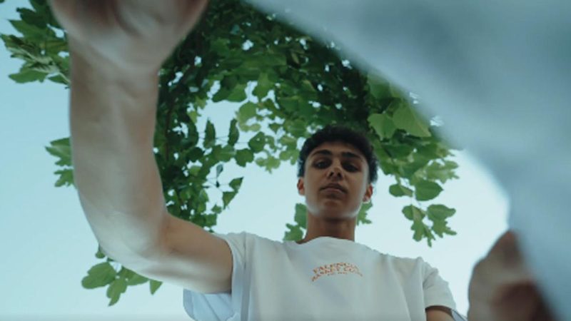 Valencia Basket lanza su innovadora camiseta 'Trencadís' para celebrar 40 años de historia