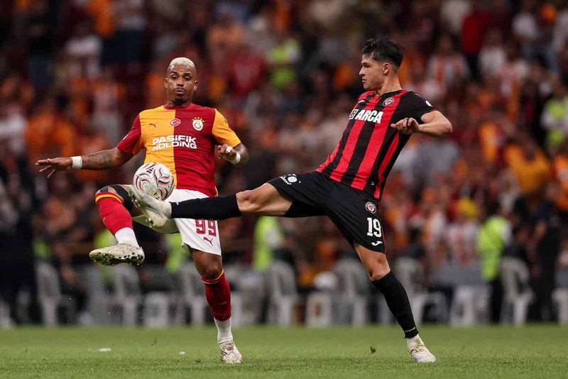 Amed SFK feiert historischen Sieg, Erzurumspor erlebt katastrophalen Start