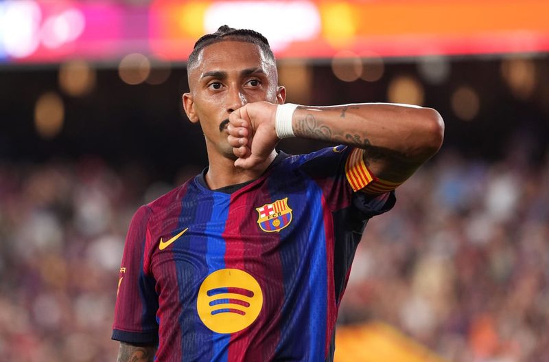 Raphinha si propone come numero 9: “Pronto a vestire la maglia del Barcellona”