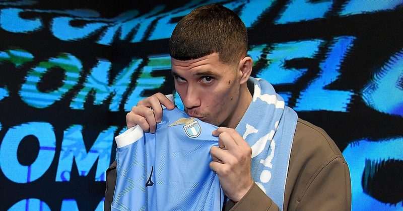 Petar Ratkov, la nueva opción para el ataque del Sevilla FC en el mercado estival