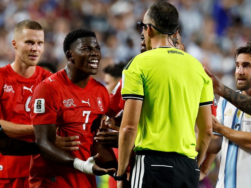 Breel Embolo reflexiona sobre su polémica expulsión ante Argentina en el Mundial 2026