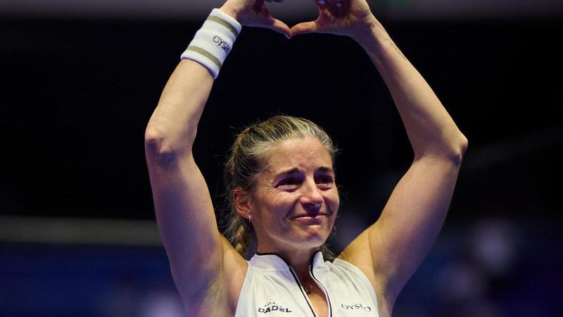 Emotiva despedida de Salazar en Madrid mientras las favoritas avanzan sin problemas